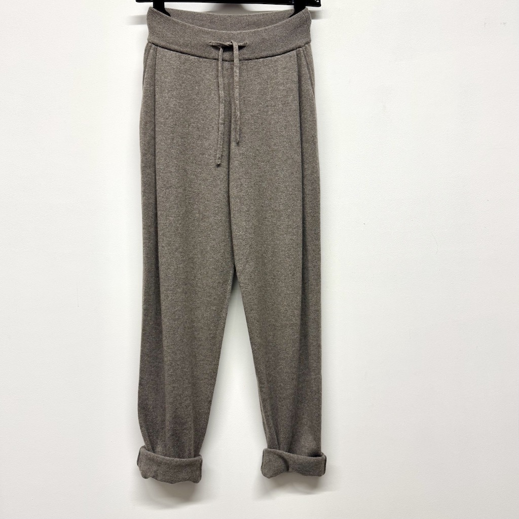 LISA YANG Hose